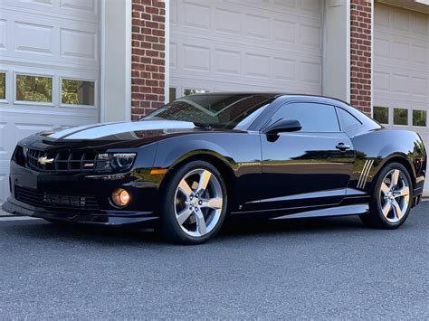 Charges 145,564 km; Coupe; Automatic; 8cyl 350L Petrol; Private Seller Car VIC. . 2 ss camaro for sale